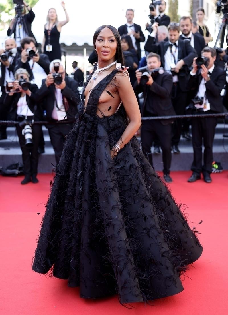 75'inci Cannes Film Festivali'nin En İyi Kırmızı Halı Görünümleri