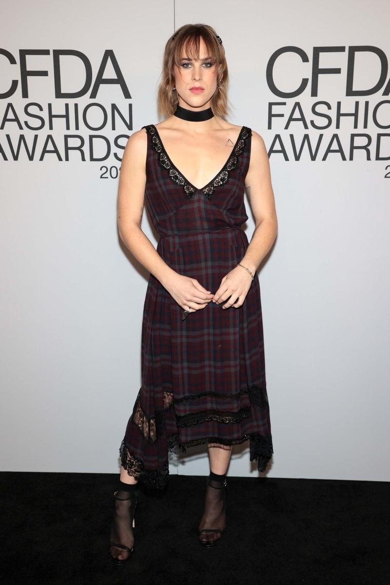 2021 CFDA Moda Ödülleri'nin En İyi Kırmızı Halı Stilleri