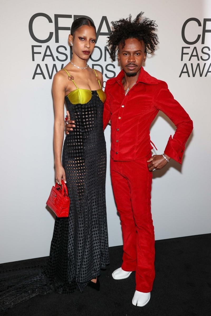 2021 CFDA Moda Ödülleri'nin En İyi Kırmızı Halı Stilleri