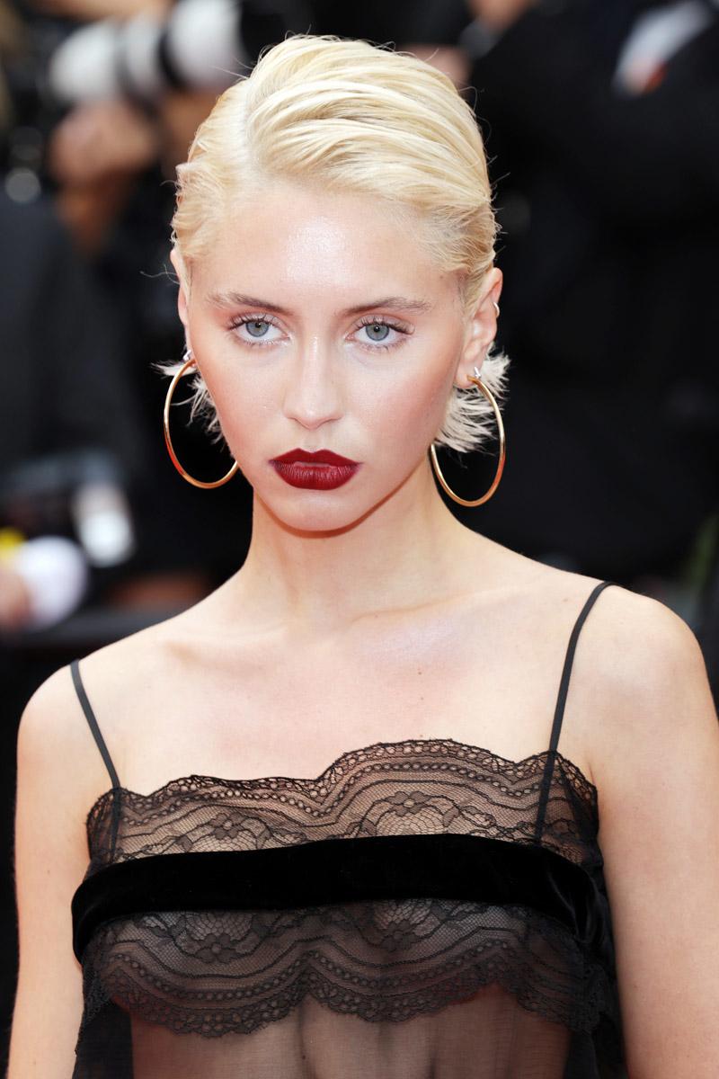 Cannes Film Festivali En İyi Güzellik Görünümleri