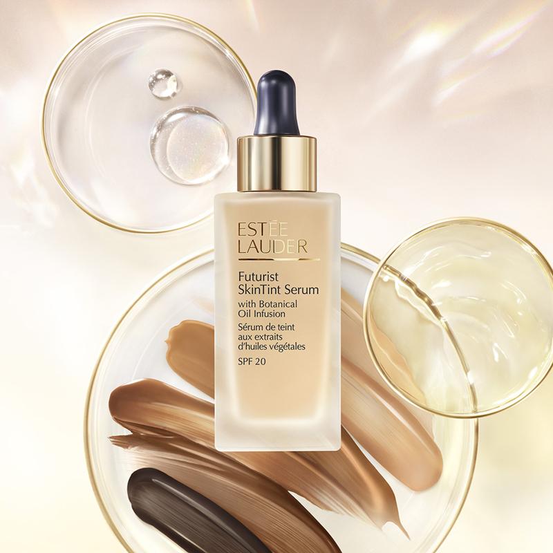 Ekim Ayında Makyaj Çantanıza Eklemeniz Gerekenler