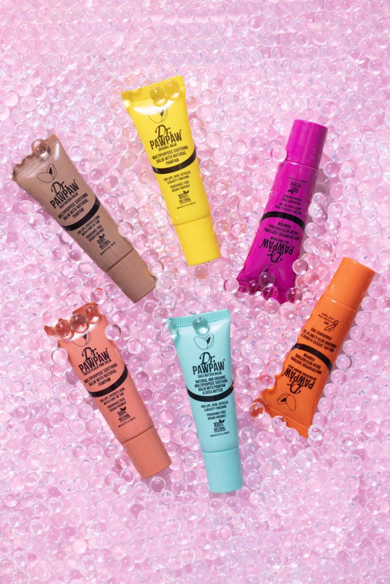 Ekim Ayında Makyaj Çantanıza Eklemeniz Gerekenler