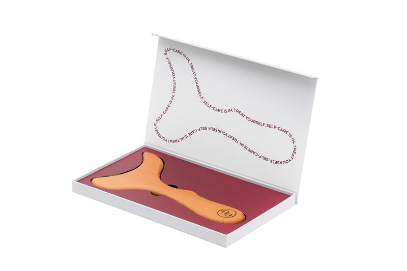 Ekim Ayında Makyaj Çantanıza Eklemeniz Gerekenler