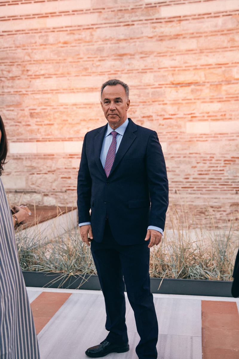 Zeyrek Çinili Hamam'da Alekos Fassianos Sergisi Açılış Daveti