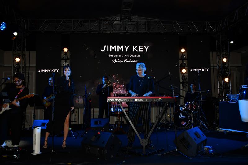 Gökçe Bahadır'dan Şarkılar