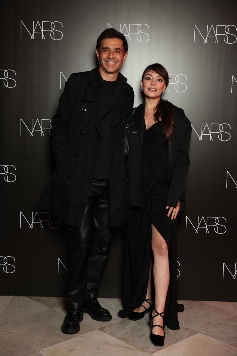 Nars'tan Fransız Sarayı'nda Davet