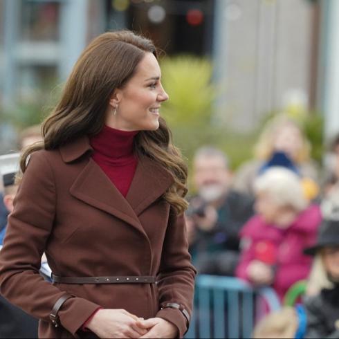 Kate Middleton'dan İlham Veren Palto Stilleri