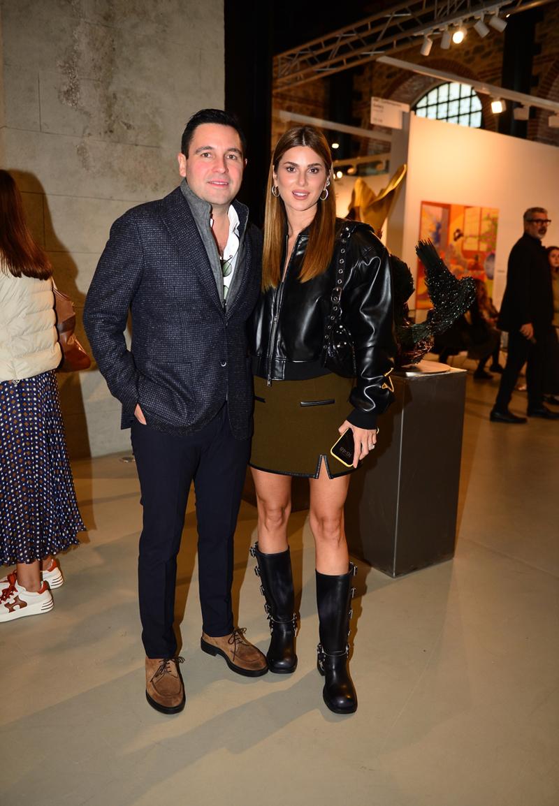 Heykel ve Mücevheri Buluşturan Sergi