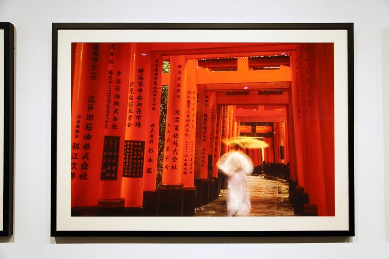 İzzet Keribar Sergisi Açıldı