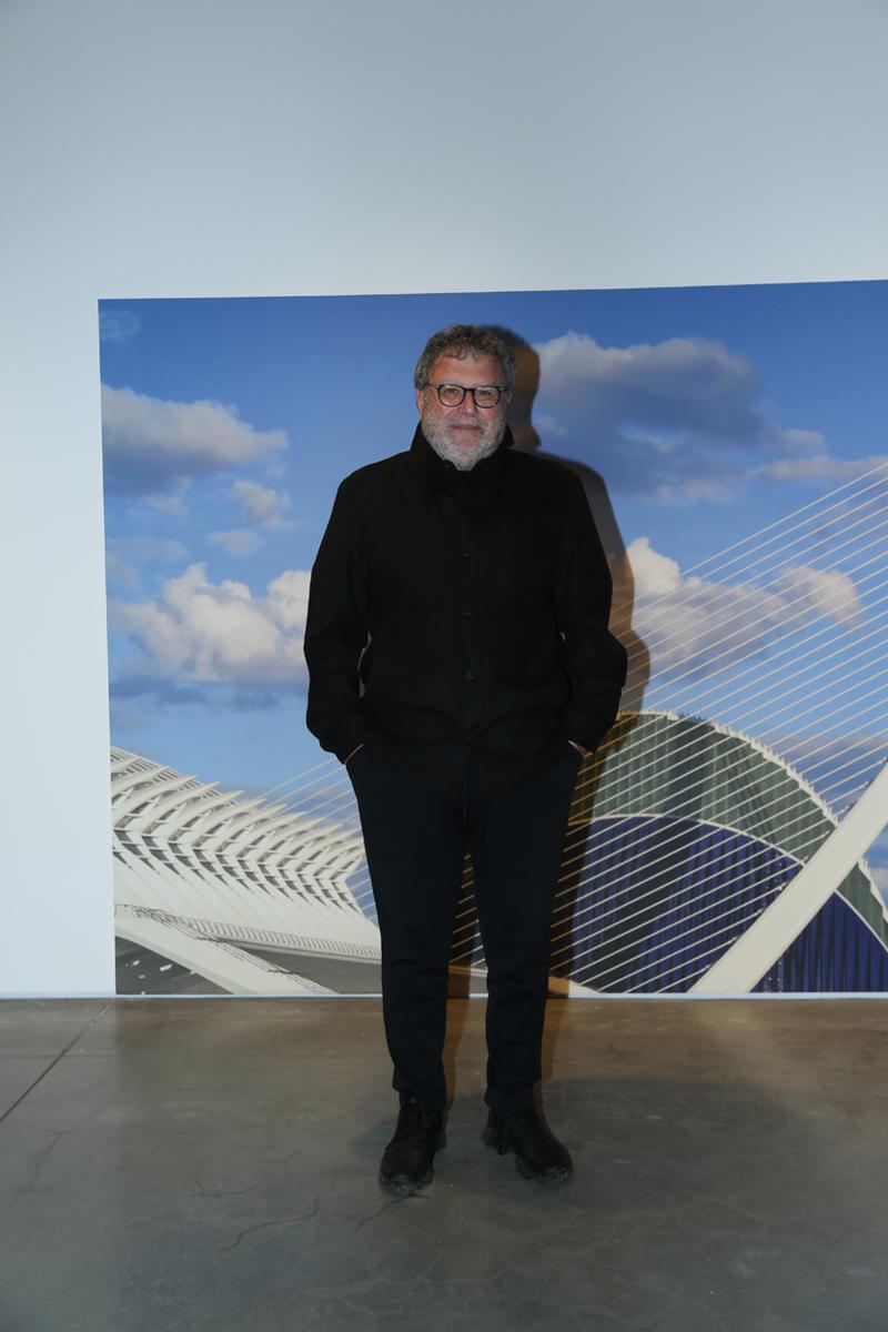 İzzet Keribar Sergisi Açıldı