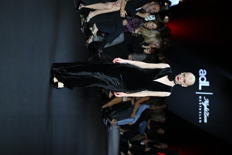 adL Night Zoom x Mert Aslan Defilesi Gerçekleşti