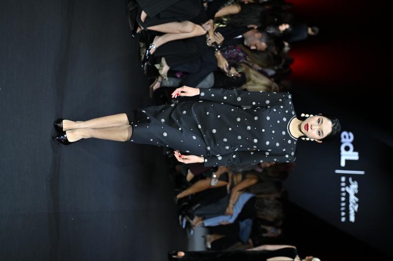 adL Night Zoom x Mert Aslan Defilesi Gerçekleşti