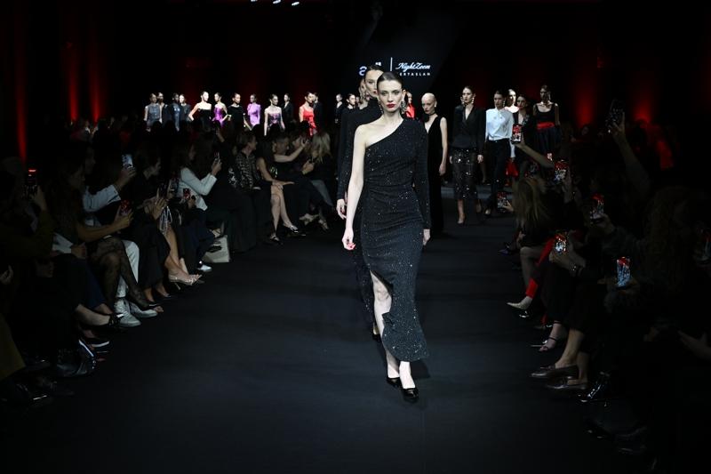 adL Night Zoom x Mert Aslan Defilesi Gerçekleşti