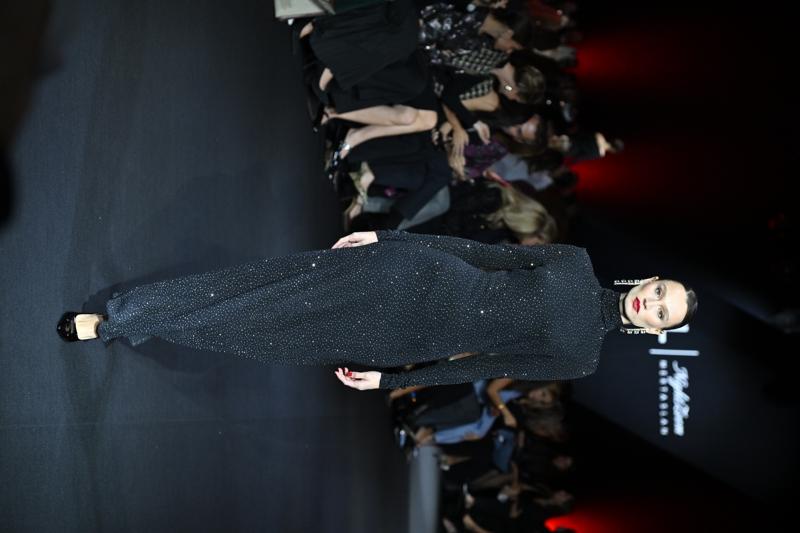 adL Night Zoom x Mert Aslan Defilesi Gerçekleşti