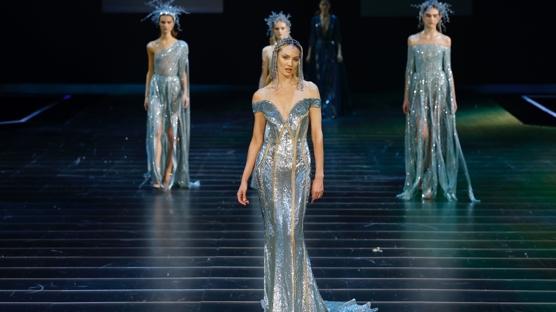 Elie Saab'tan 45'inci Yıla Özel Şov 