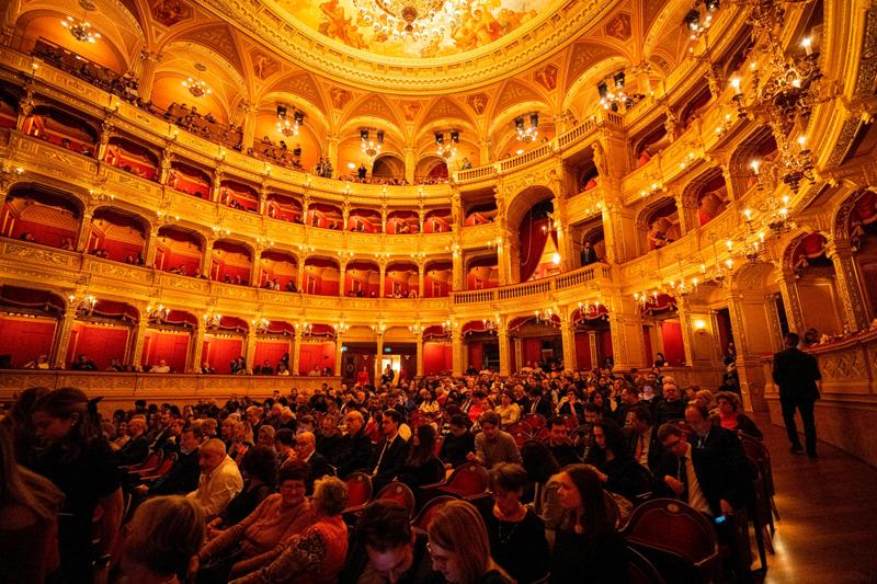 Türk Operasının Başarısı