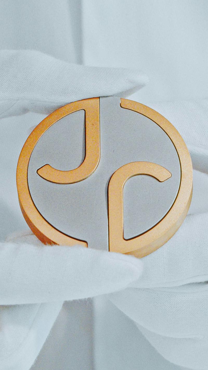 Jaguar, Miami Art Week'te Sanatla Bütünleşen Yeni Tasarımını Sergiliyor