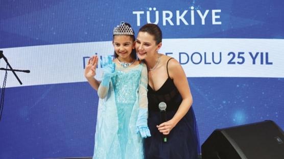 Bir Dilek Tut Derneği, 25 Yılını Gala ile Kutladı