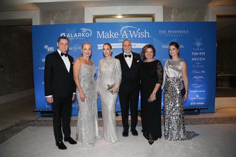 Bir Dilek Tut Derneği, 25 Yılını Gala ile Kutladı