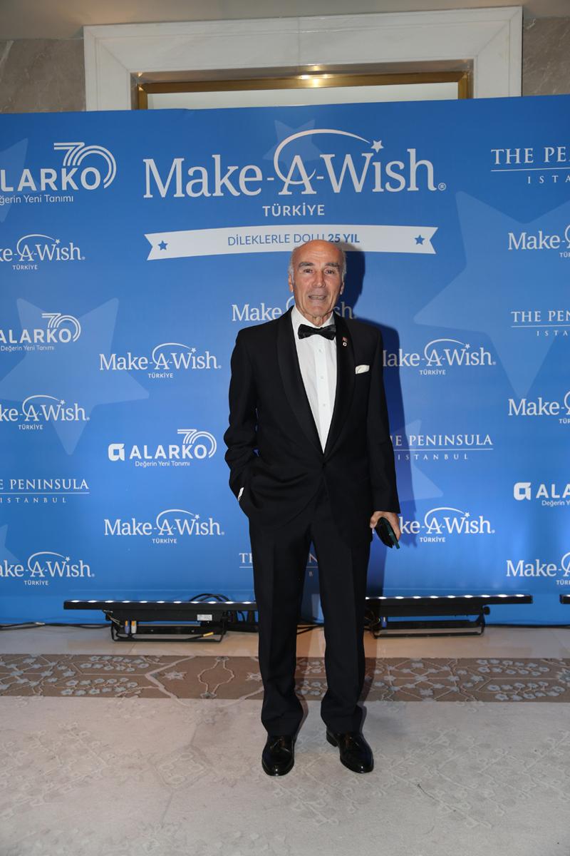 Bir Dilek Tut Derneği, 25 Yılını Gala ile Kutladı