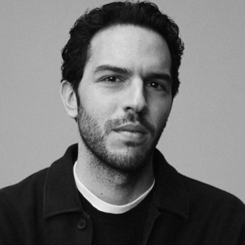 Dries Van Noten'ın Yeni Kreatif Direktörü: Julian Klausner