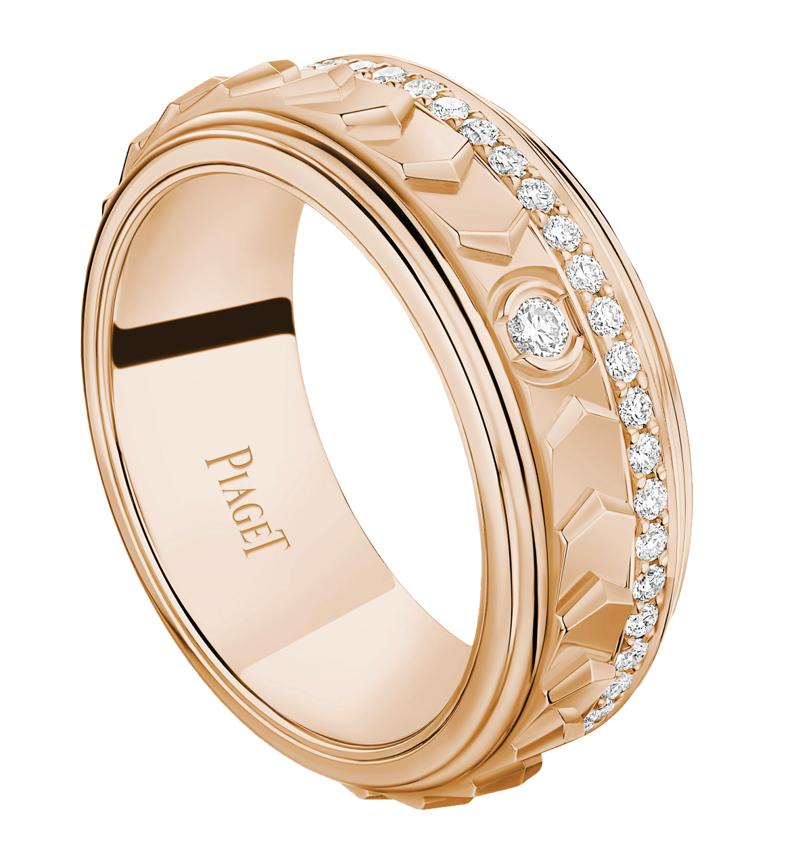 Yeni Yıl Stiline Parıltılı Dokunuşlar