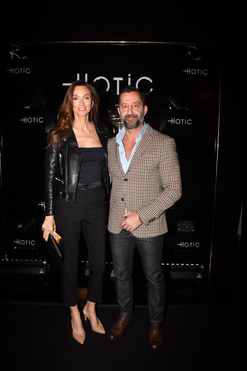 Hotiç Ailesinin Yeni Yıl Daveti