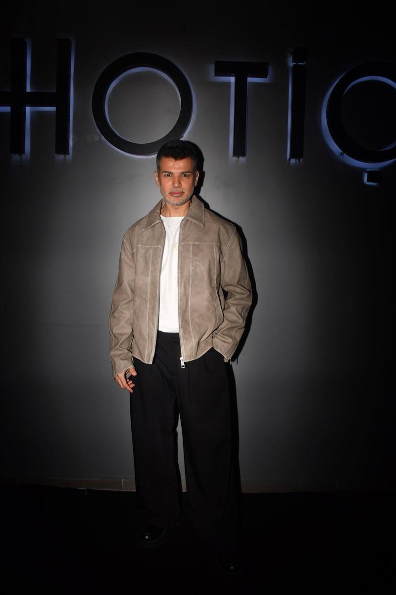 Hotiç Ailesinin Yeni Yıl Daveti