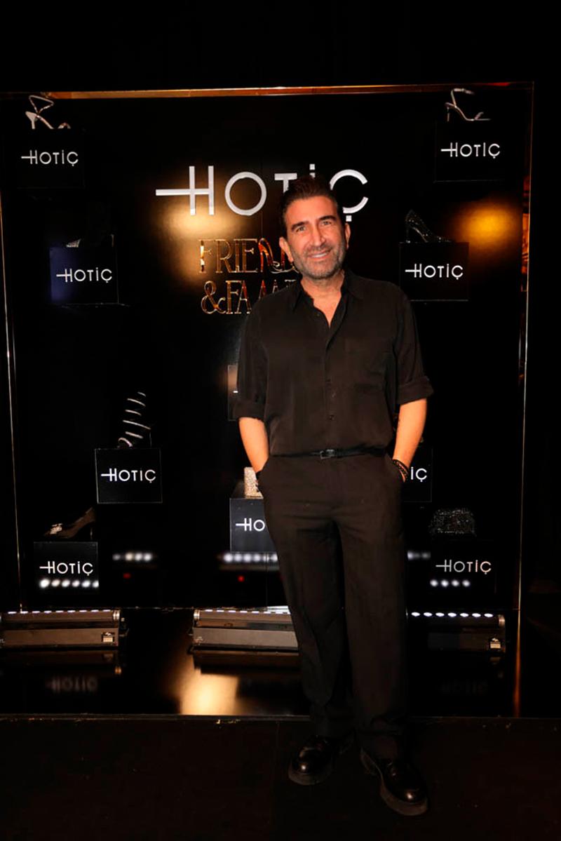 Hotiç Ailesinin Yeni Yıl Daveti