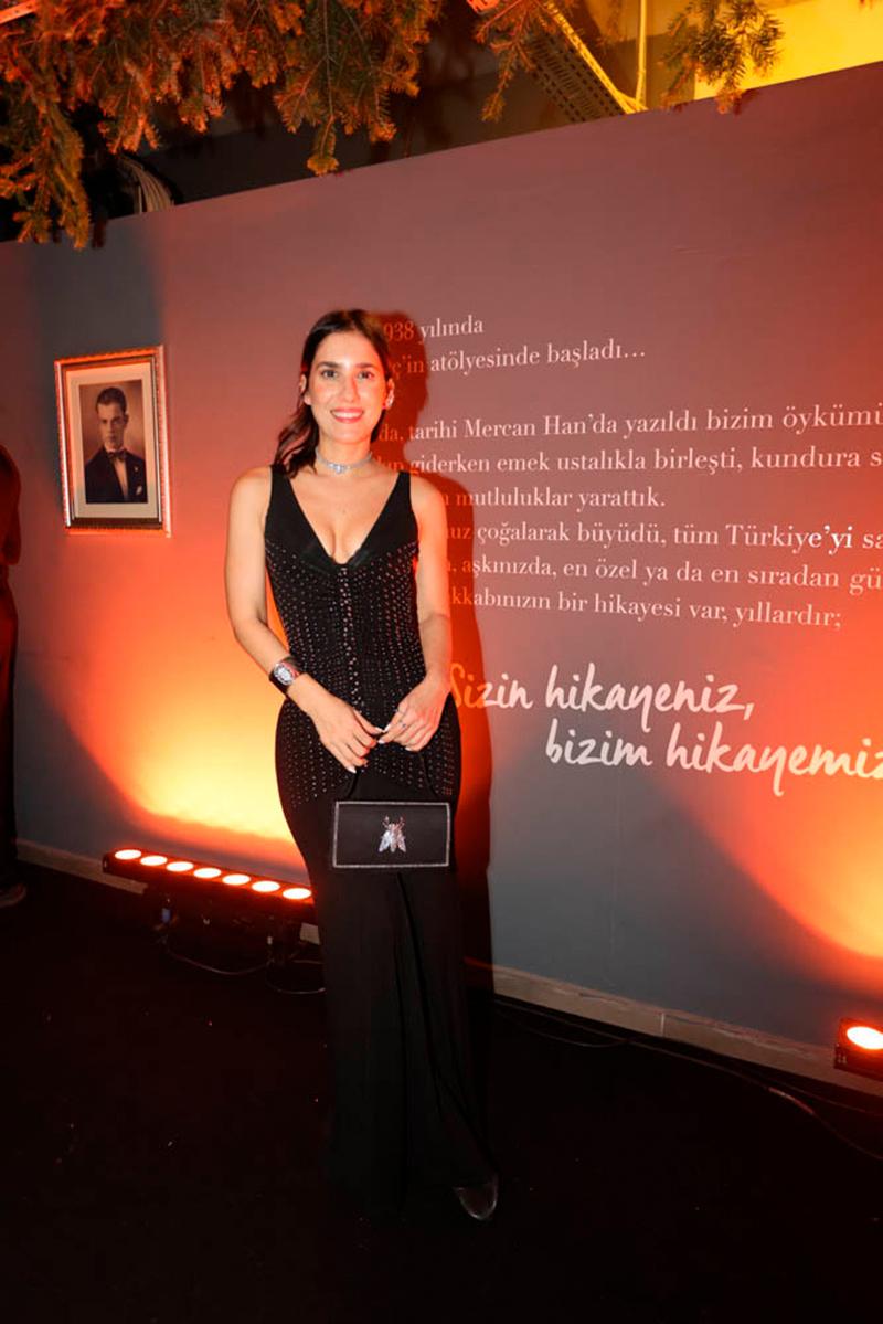 Hotiç Ailesinin Yeni Yıl Daveti