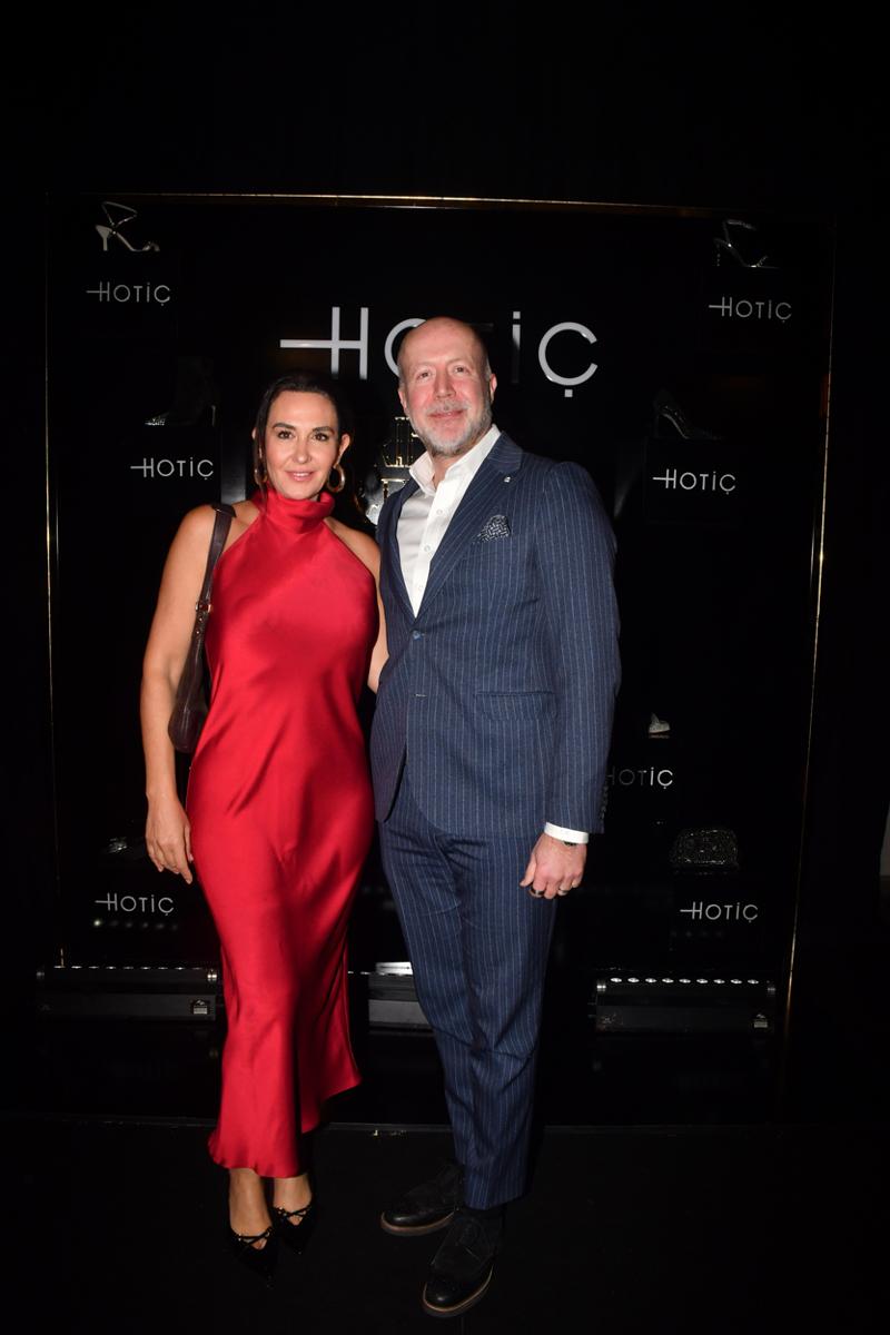 Hotiç Ailesinin Yeni Yıl Daveti