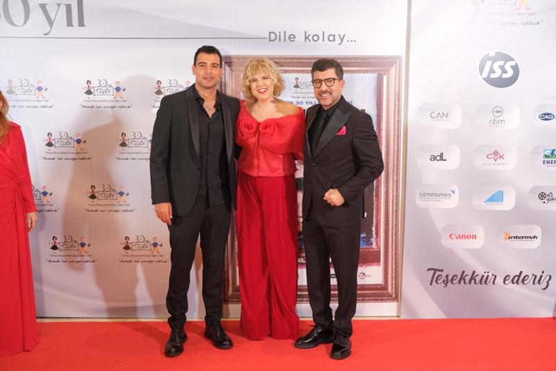 TOÇEV 30. Yılını “Dokunduğum Yürekler ” ile Kutladı