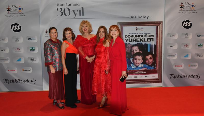 TOÇEV 30. Yılını “Dokunduğum Yürekler ” ile Kutladı