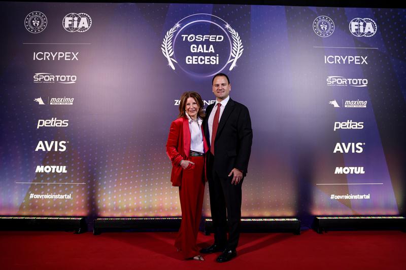 TOSFED Gala Gecesi Zorlu PSM'de gerçekleşti