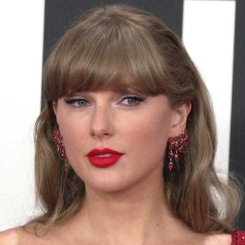 Sevgililer Günü Makyajı İçin Taylor Swift'ten İlham Alın