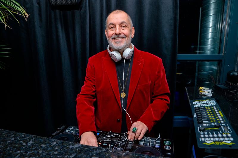 Chin Chin Yeniden Cihangir'de 