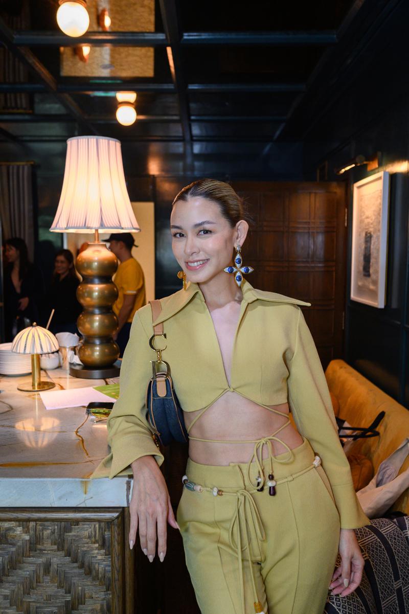 Begüm Kıroğlu Yeni Mücevher Tasarımlarıyla Bangkok'ta 