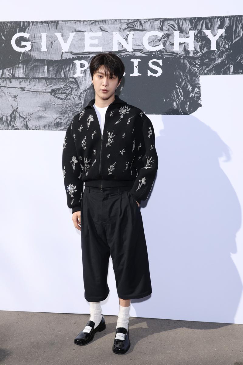 Paris Moda Haftası: En İyi Ünlü Görünümleri