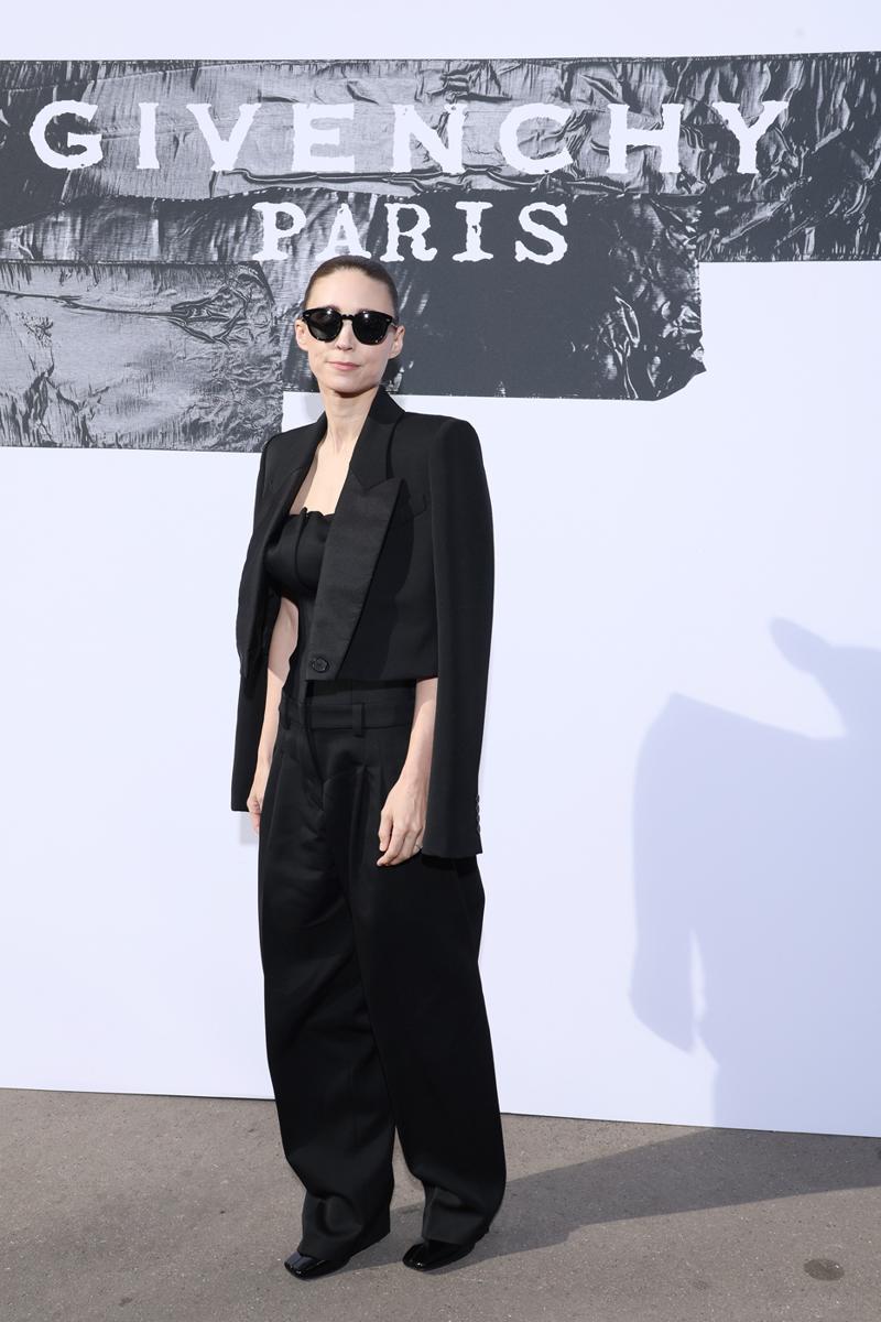 Paris Moda Haftası: En İyi Ünlü Görünümleri