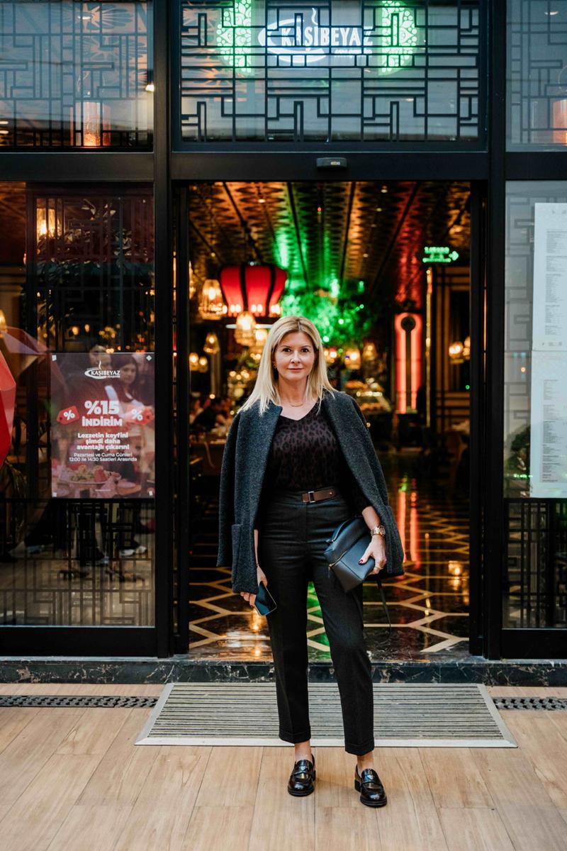 Cemiyetin Ünlü Simaları Watergarden İstanbul'da Bir Araya Geldi