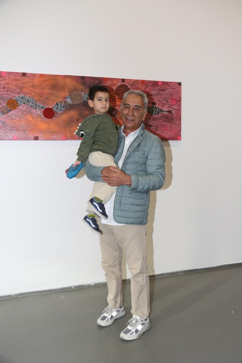 Hüsamettin Koçan "Gölgenin Arkasındaki" Sergisi 