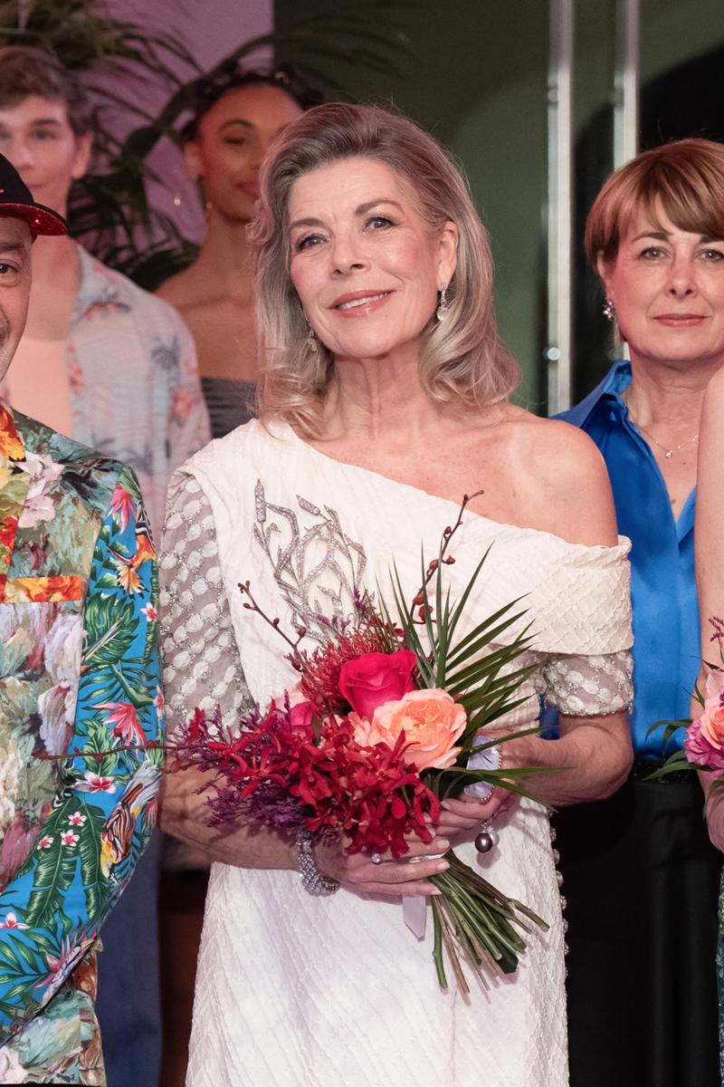 2025 Monaco Gül Balosu: Kraliyet Şıklığı