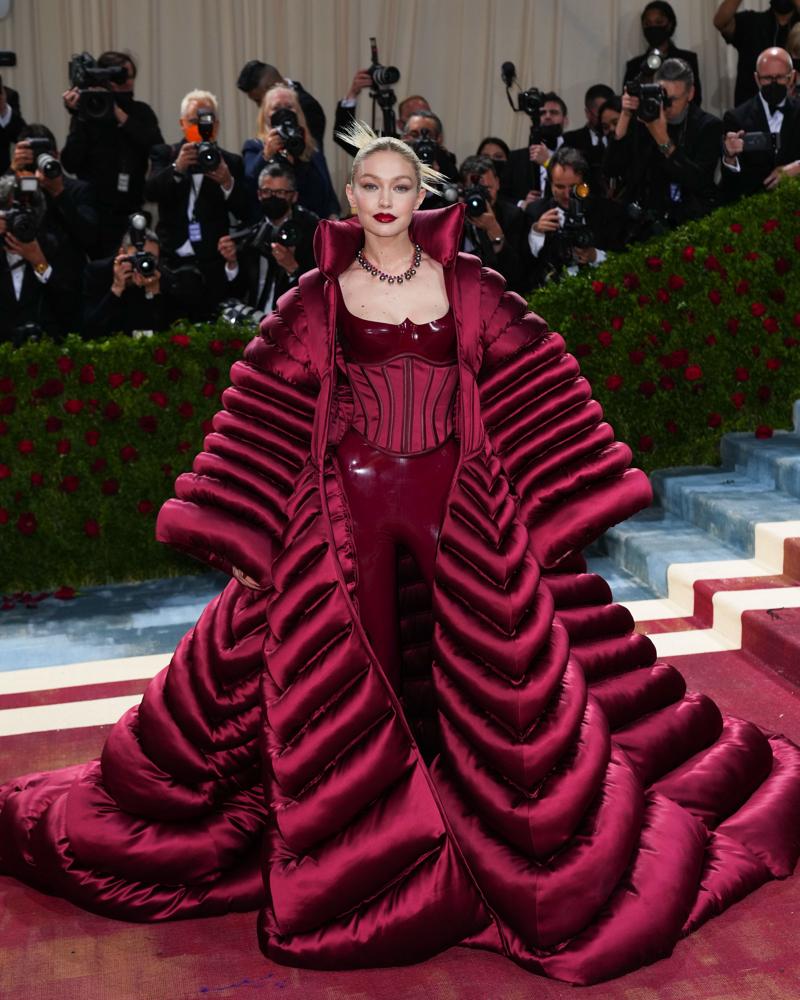 Tüm Zamanların En İkonik Met Gala Görünümleri