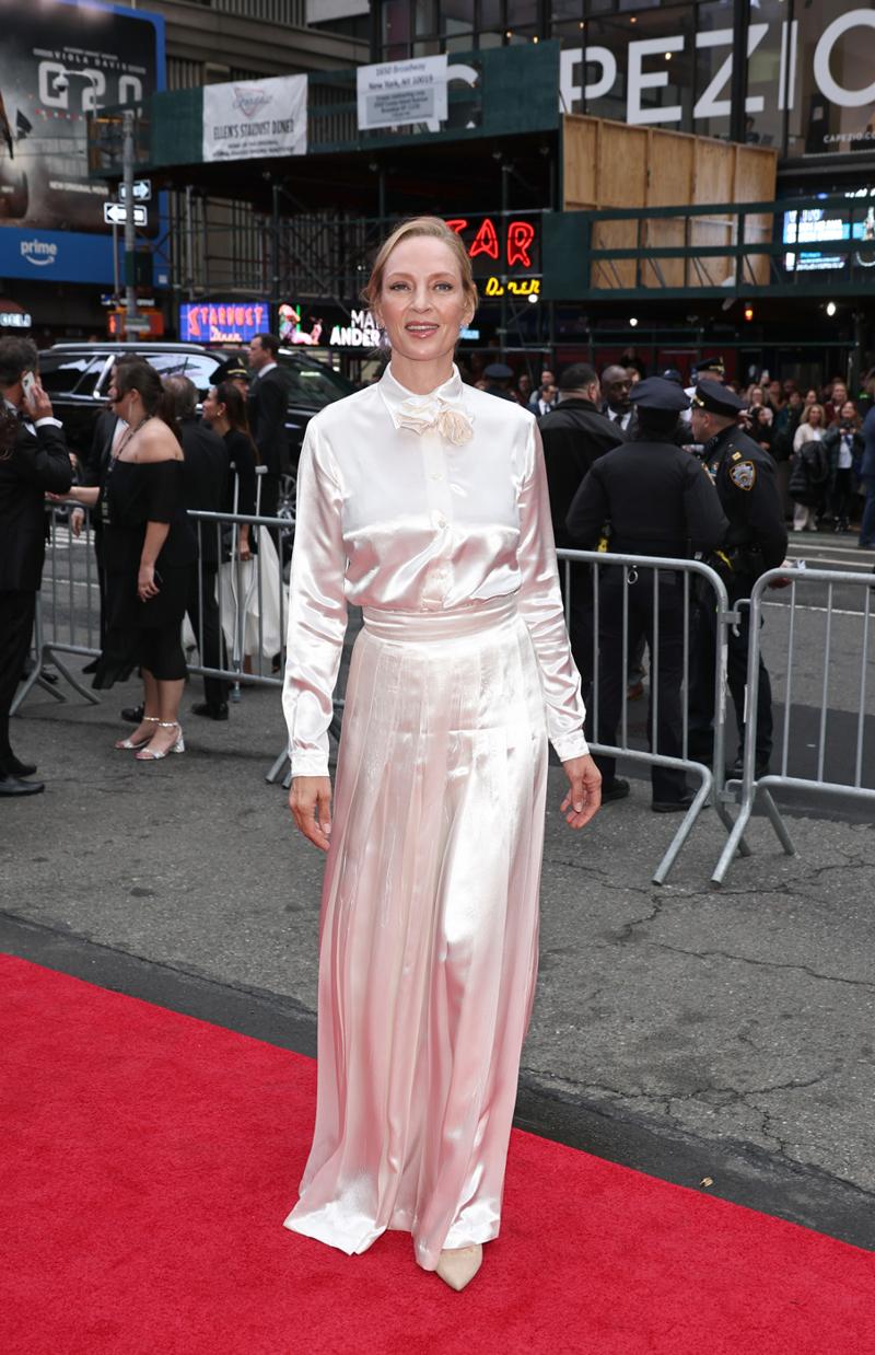 “Good Night and Good Luck” Broadway gecesinde George Clooney'e Tam Destek