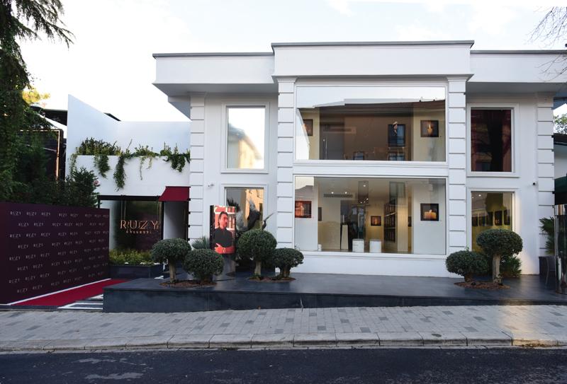 Çağatay Odabaş «Işık. Gölge. Sahneler» Açıldı