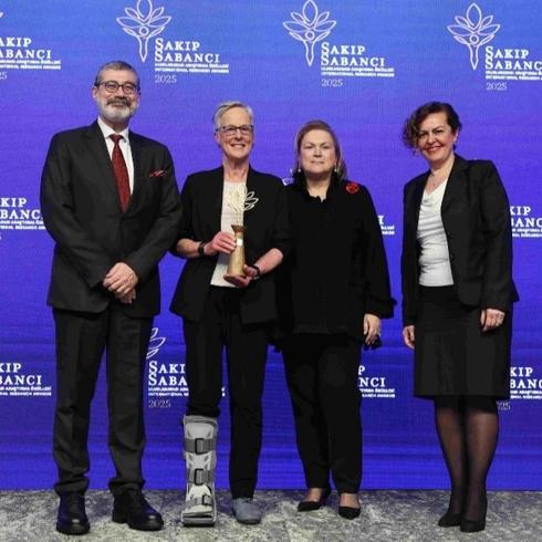 Sakıp Sabancı'nın Mirası 20. Yılında "Araştırma Ödülleri" ile Yaşatıldı