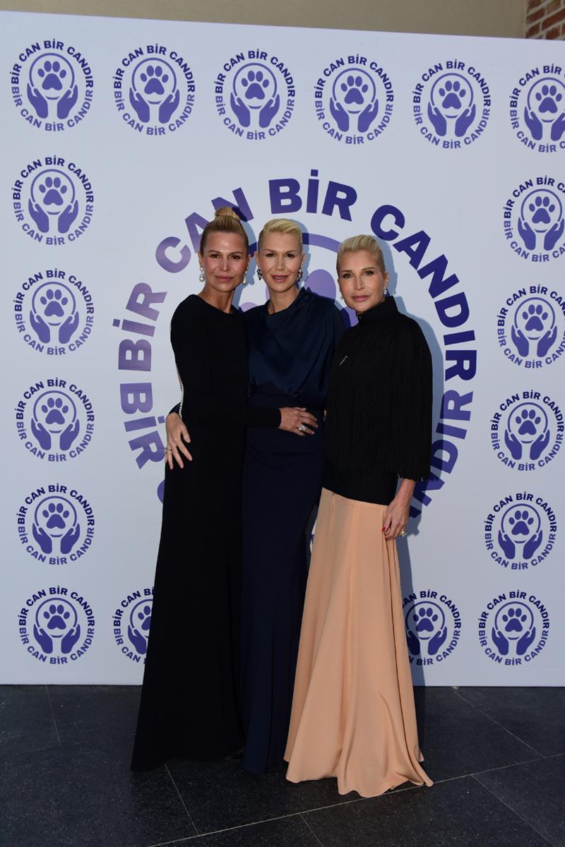 Derin Mermerci'den Pet Gala