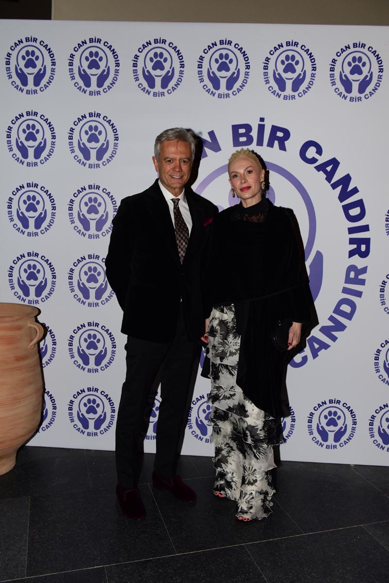 Derin Mermerci'den Pet Gala