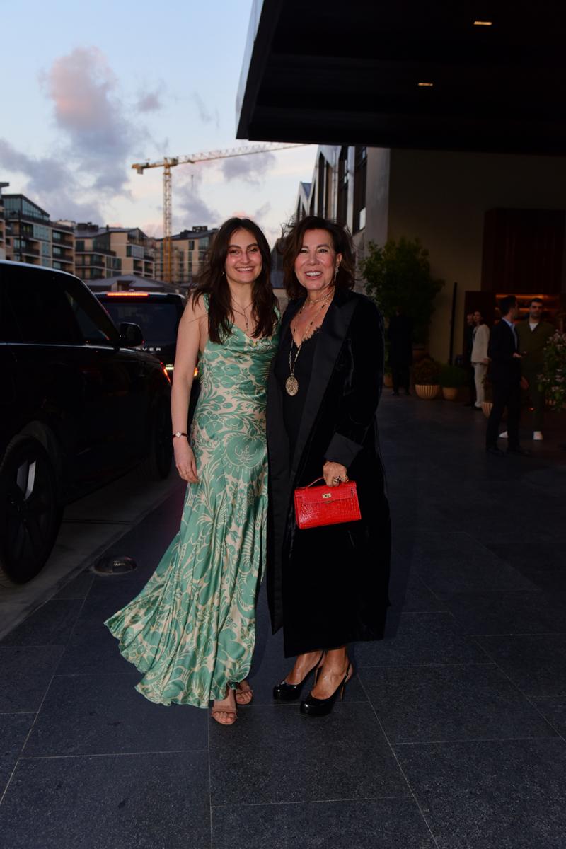 Derin Mermerci'den Pet Gala