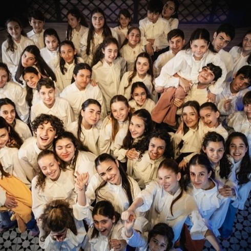 Shakespeare'in Ruhu Yeni Bir Dille Sahneye Taşınıyor